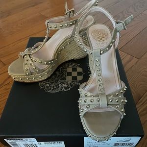 Vince Camino “Tamblyn” patent studded wedges size 6.5